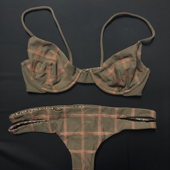 Acacia Swimwear XX SOLD - Picture 2 of 5